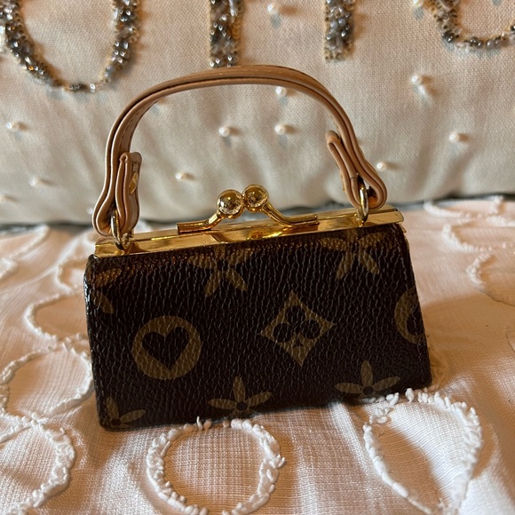 Beautiful coin purse - Picture 2 of 6